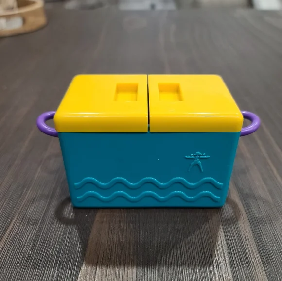 Retired 1998 American Girl Picnic Goodies (Lunch for Two) - Picture 4 of 4